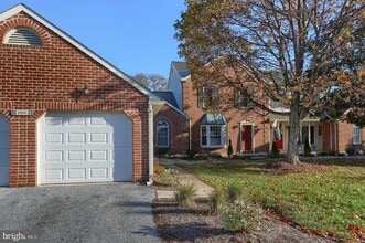 Building Photo - 2065 Raleigh Rd