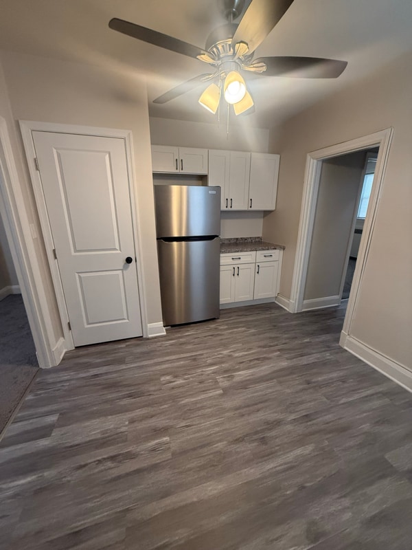 Building Photo - 3728 Dolfield Ave