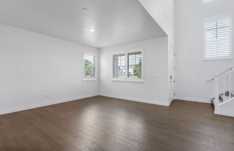 Building Photo - 1209 Bon Homme Richard Dr