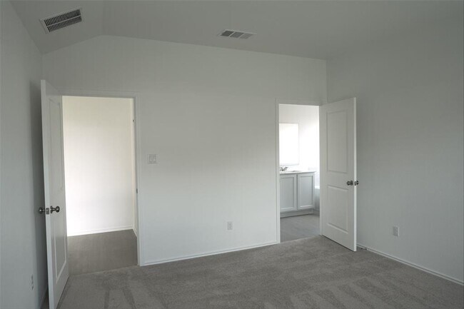 Building Photo - 4108 Rushing Ranch Path
