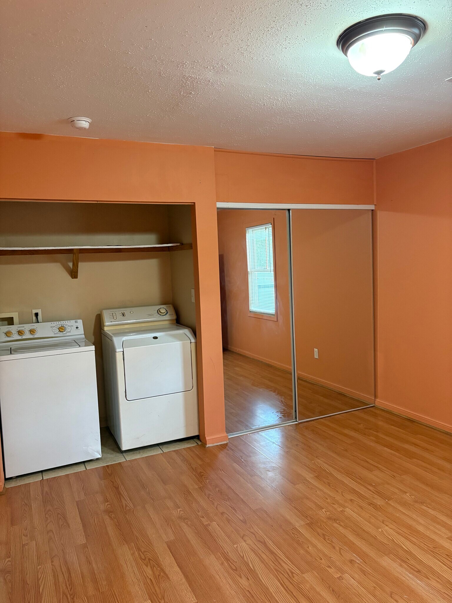 Building Photo - 3012 Dedi Ct