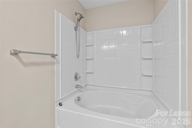 Building Photo - 697 Rebecca Jane Dr