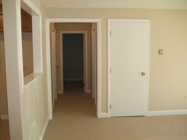 Building Photo - 18 Washington St