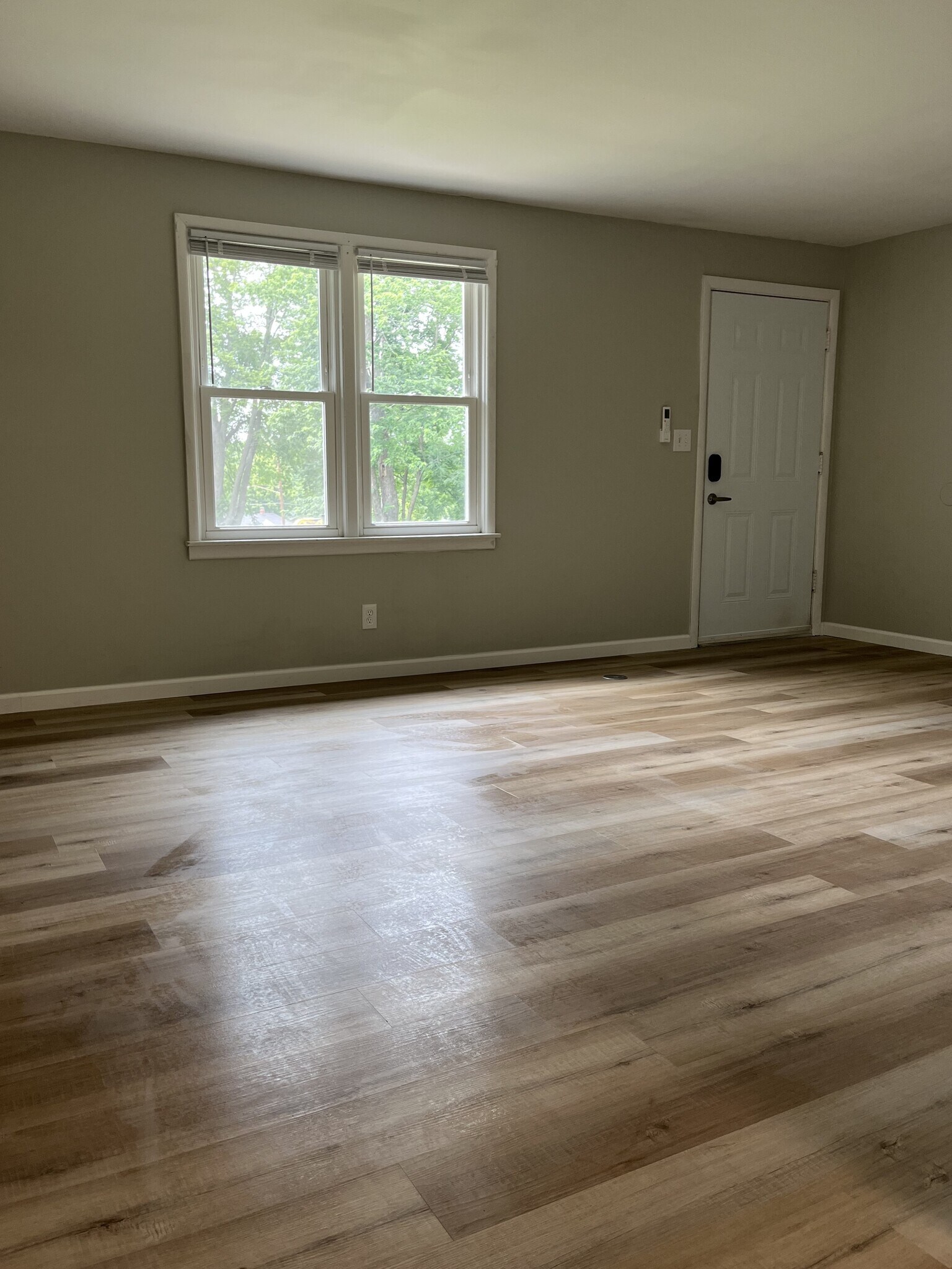 Living room front door - 5943 Raytown Rd