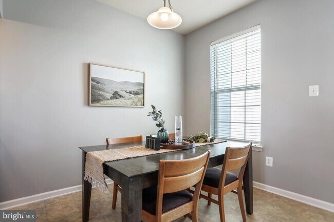 Building Photo - 13126 Nittany Lion Cir