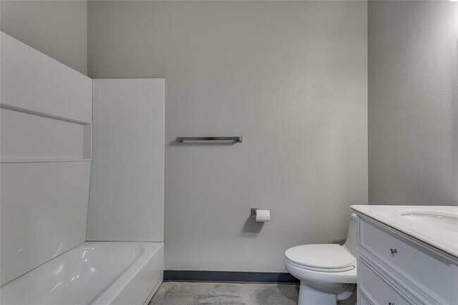 Building Photo - 12571 US-77