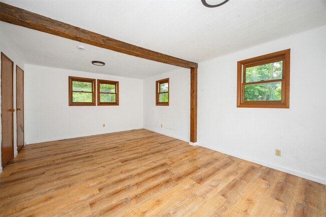 Building Photo - 1503 NY-9G