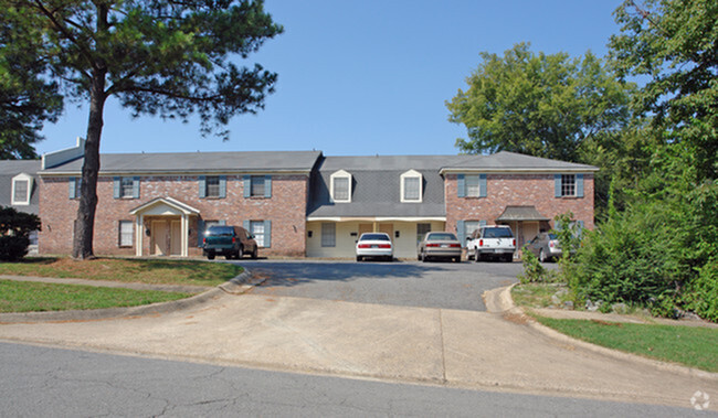 Building Photo - X-Bristol Manor