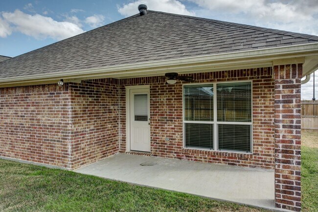 Building Photo - 3614 Haverford Rd