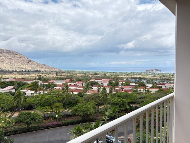 Primary Photo - Makaha Valley Towers - One Bedroom