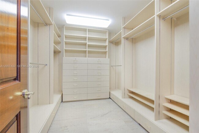 Building Photo - 9601 Collins Ave