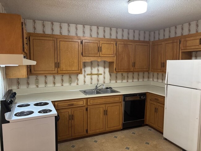 Building Photo - 5764 Worchester Ct