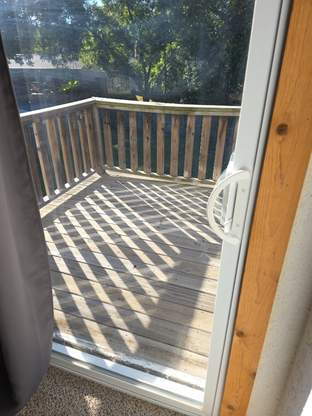 Building Photo - "Spacious 3-Bedroom Gem with 2300 Sq Ft in...