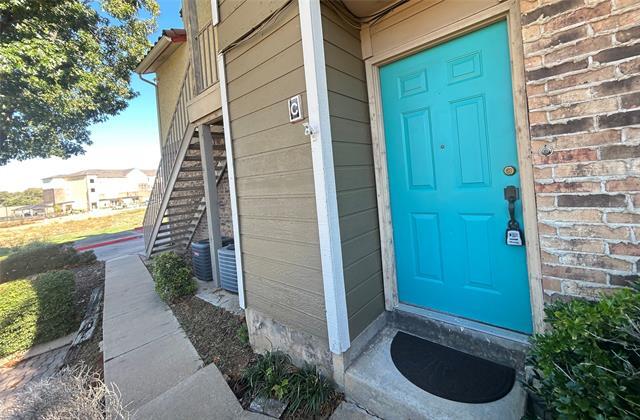 Building Photo - 6509 Hickock Dr