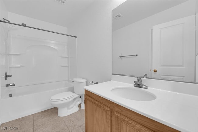 Building Photo - 6236 Halstead Ct