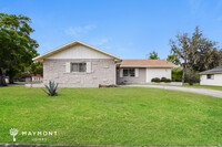 Building Photo - Charming 3-Bedroom in North Orlando