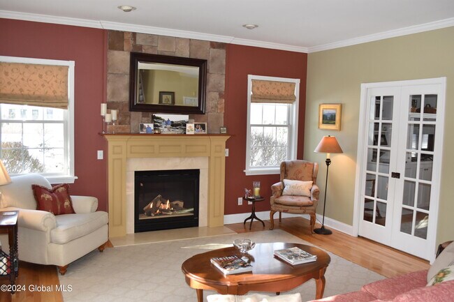 Building Photo - 63 Hearthstone Dr