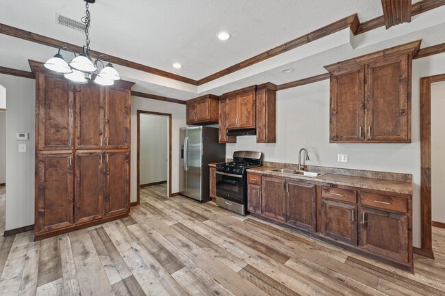 Building Photo - 20778 Stevens St