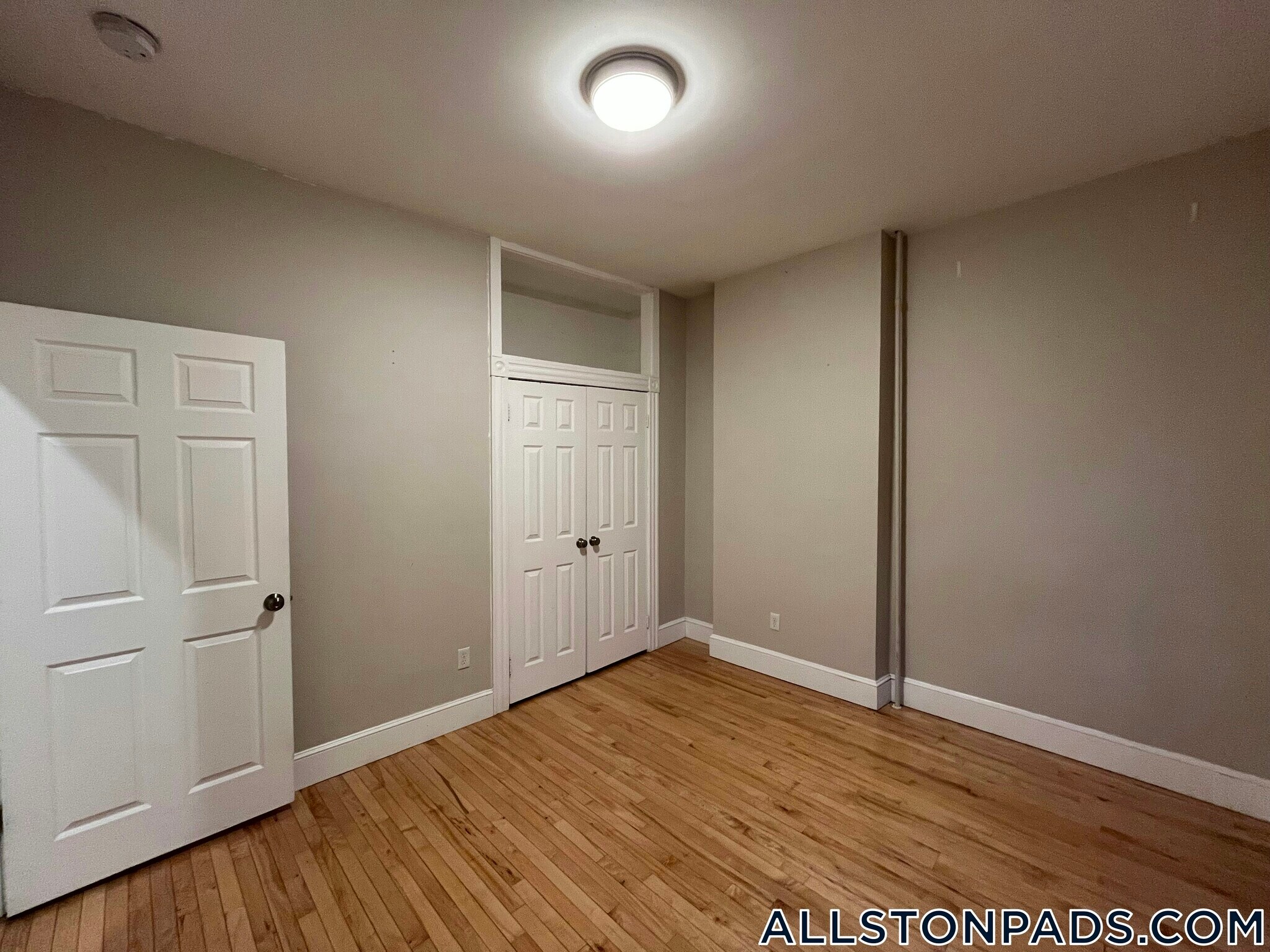 Building Photo - 45 Pratt St