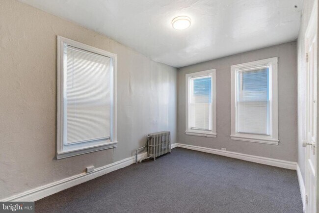 Building Photo - 2251 N Lambert St