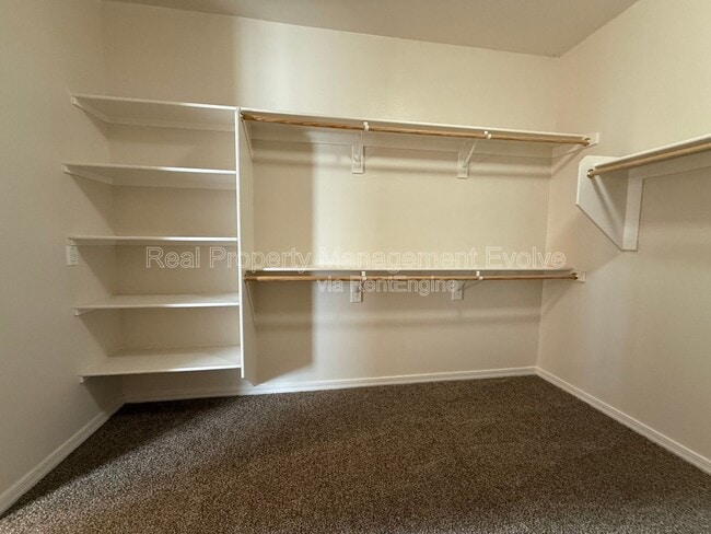 Building Photo - 4287 S Kimberlee Dr