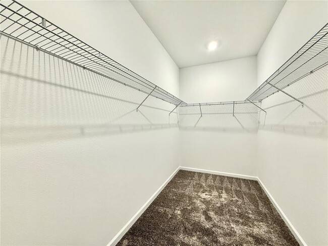 Building Photo - 3162 Armstrong Ave