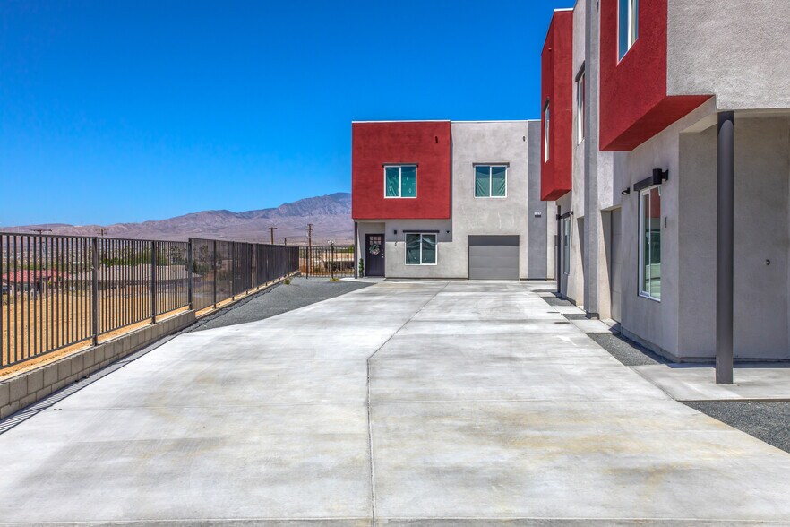 Building Photo - 66715 Pinto Way
