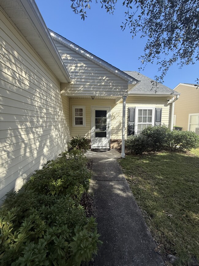 Building Photo - 170 Bellegrove Dr