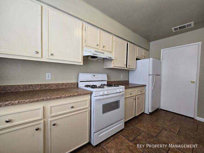 Building Photo - 5357 Del Gado Dr