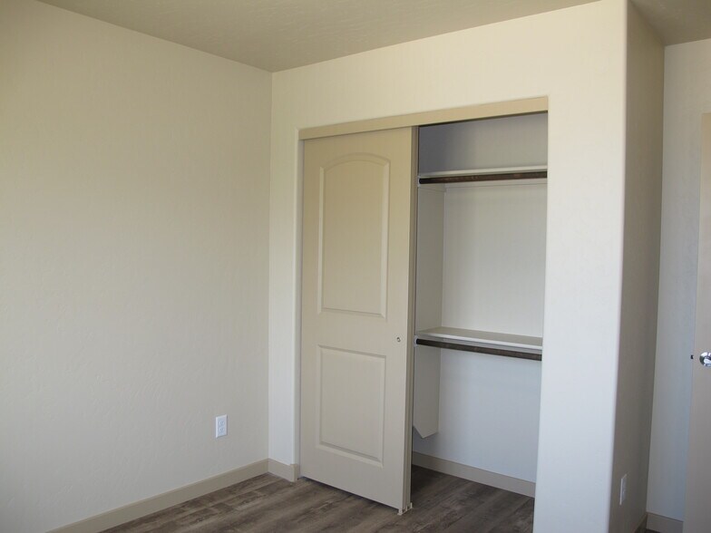 Building Photo - 590 Treviso Ct