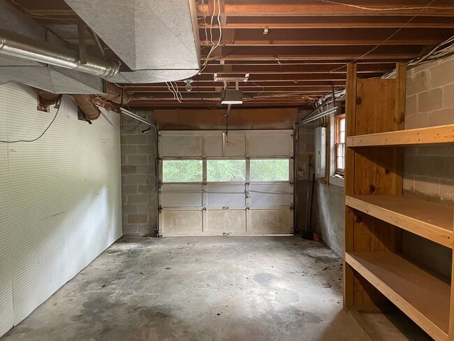 Building Photo - Home For Rent - Brookwood Forest