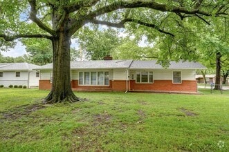 Building Photo - Gorgeous 3 Bed, 2 Bath house in Springfield!