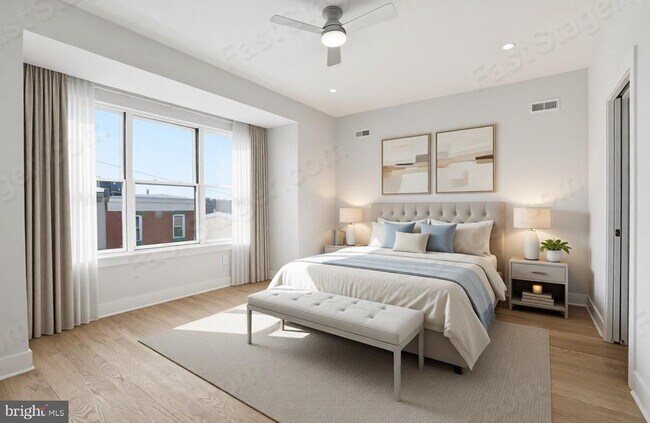 Building Photo - 222 Hermitage St