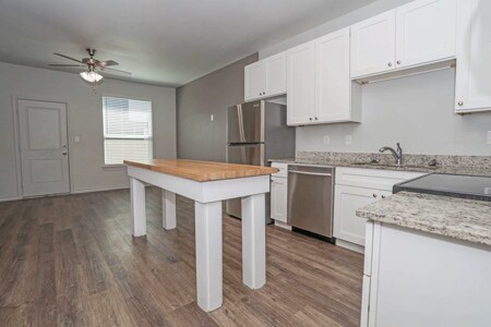 Building Photo - 3323 Brambleton Hill Pl