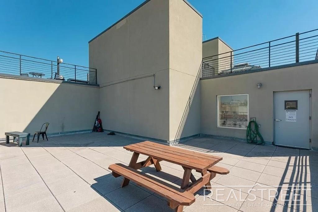 Building Photo - Stylish 2-Bedroom Bushwick Apartment with Huge Private Balcony & Prime Location
