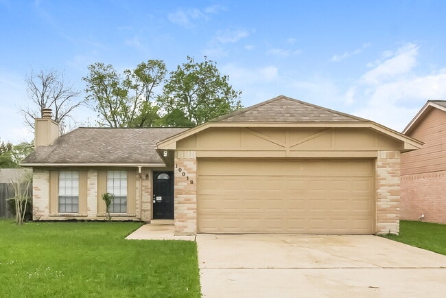 Building Photo - 10018 Spotted Horse Dr