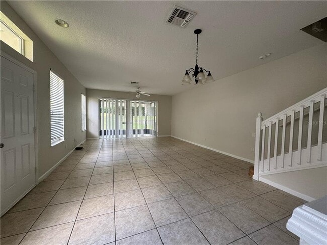 Building Photo - 2510 Stockton Dr