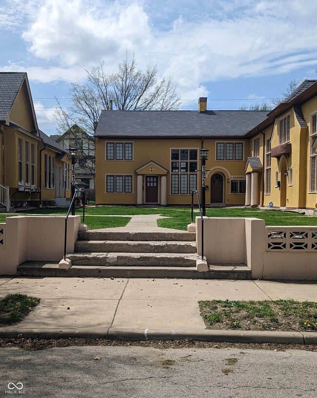 Primary Photo - 1924 N Talbott St