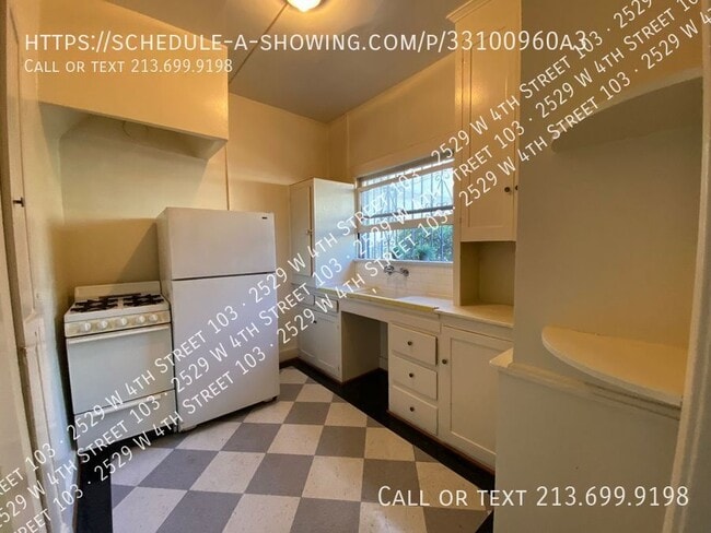 Building Photo - NO SECURITY DEPOSIT- CHARMING STUDIO W/ FU...