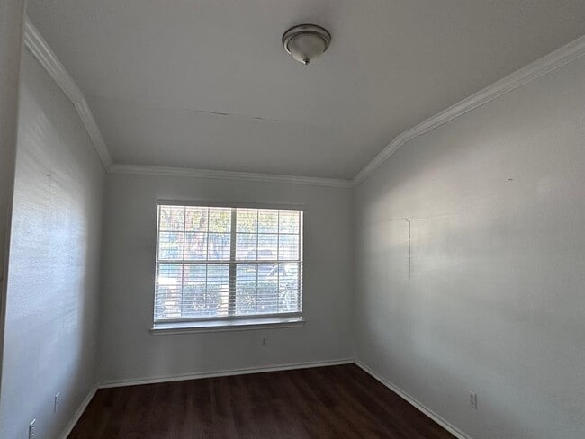 Building Photo - 12720 Waynespur Ln