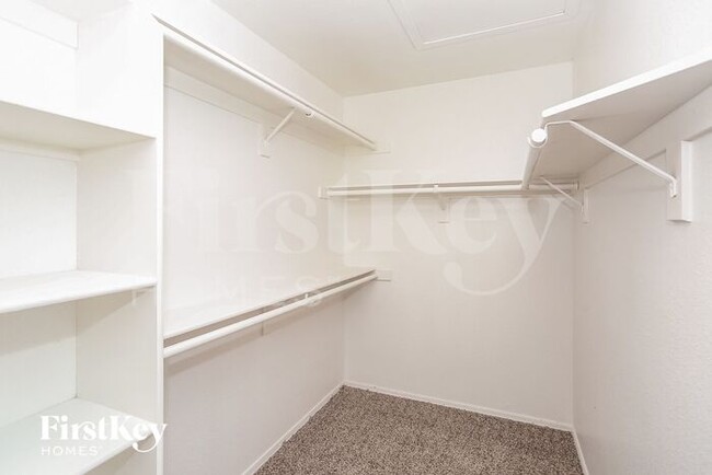 Building Photo - 1516 Ascension