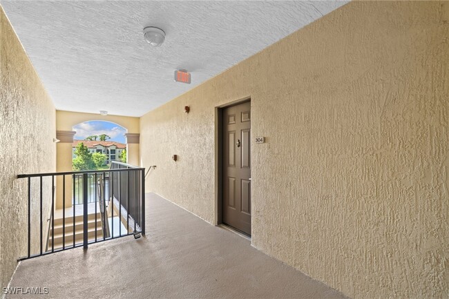 Building Photo - 12940 Positano Cir