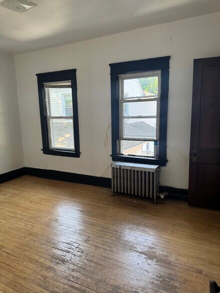 Building Photo - 2179 Murray Hill Rd