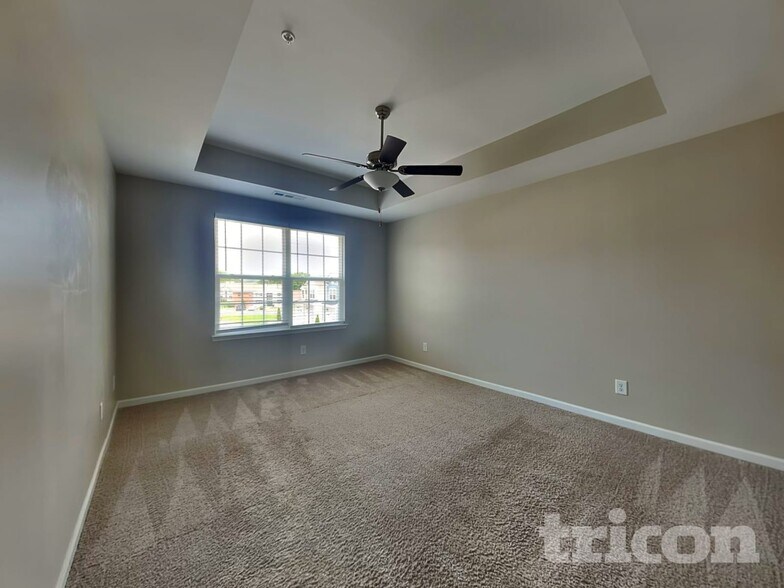 Building Photo - 324 Kinsale Dr
