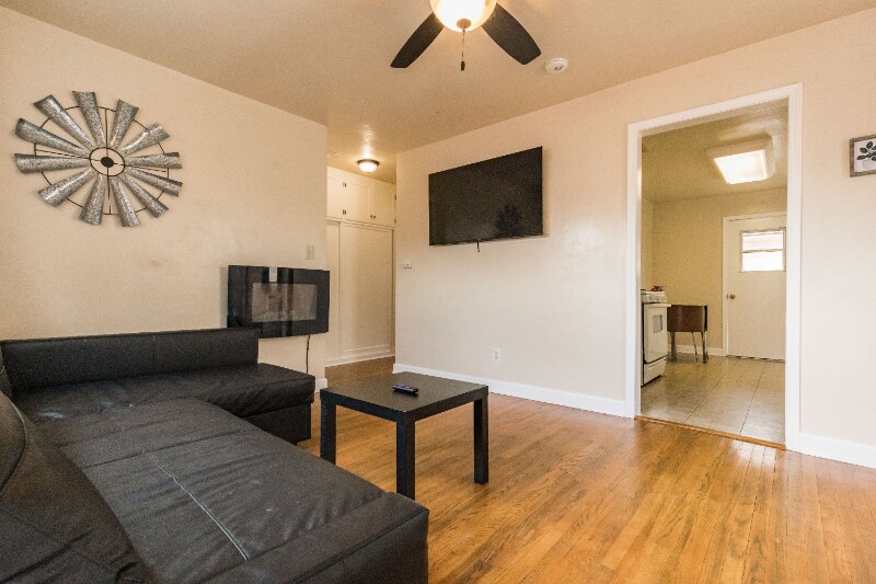 Primary Photo - 4120 Gamma St