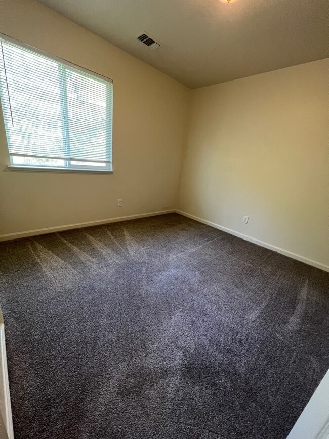 Building Photo - 1742 Shay Way