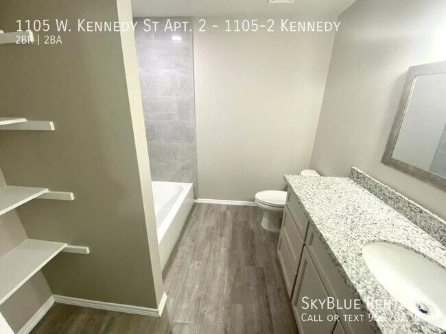 Building Photo - 1105 W Kennedy St