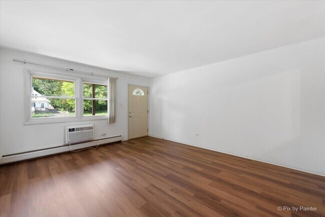 Building Photo - 821 Bode Rd