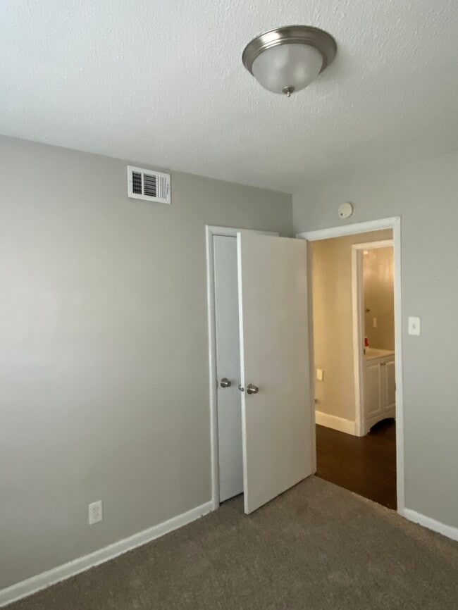 Building Photo - 4947 Corrigan Dr