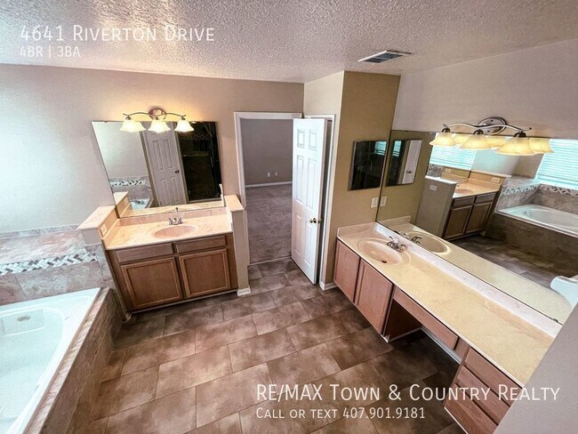 Building Photo - 4641 Riverton Dr